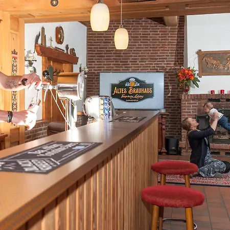 Altes Brauhaus بيت ضيافة 4*